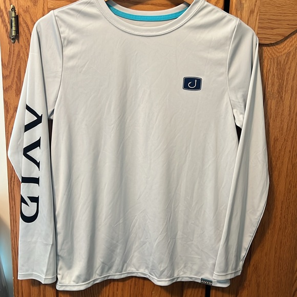 Set of Boys Long Sleeve UV Protection Tees. - Picture 2 of 8